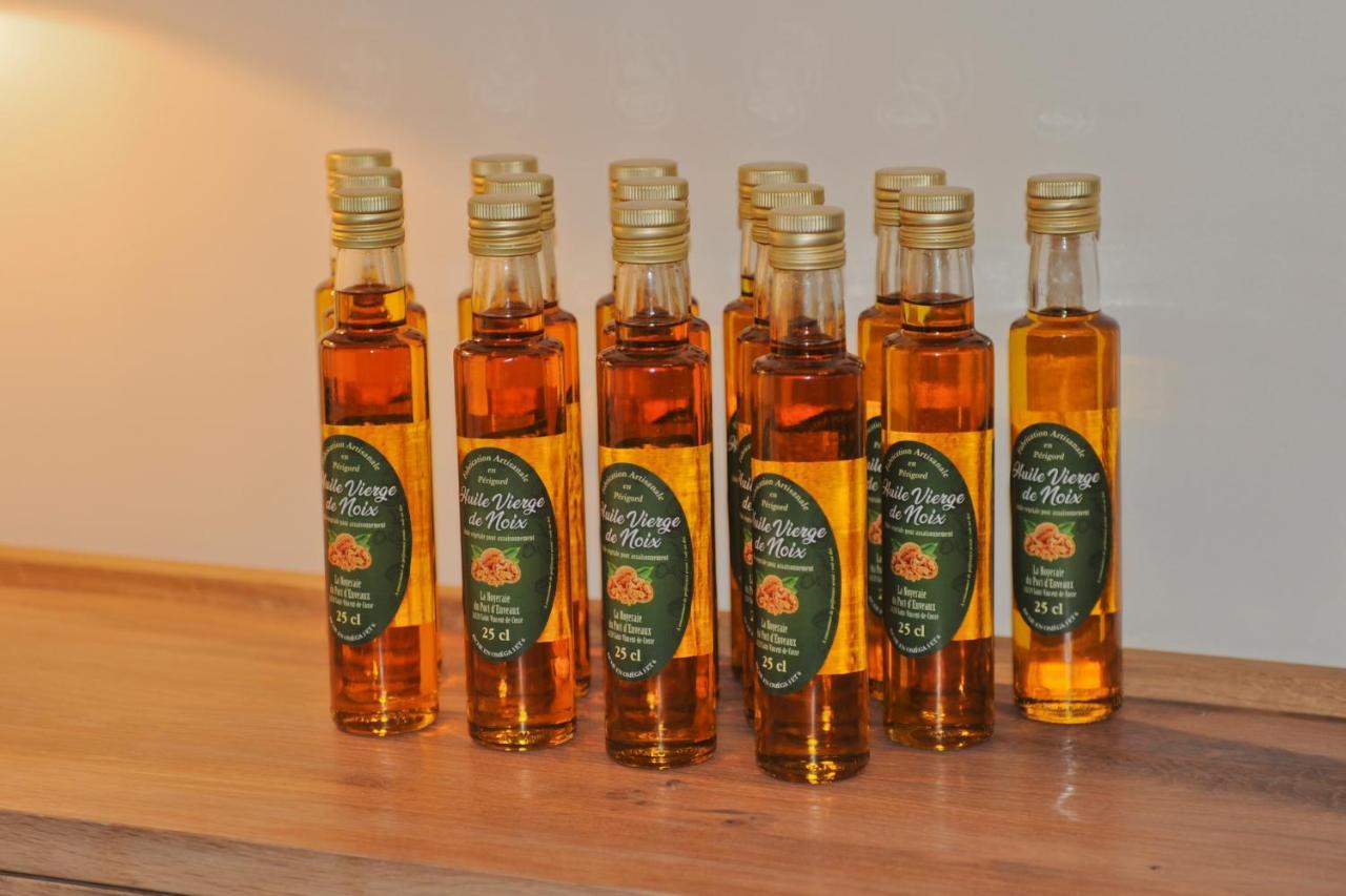 La Noyeraie Du Port D'Enveaux Saint-Vincent-de-Cosse Ngoại thất bức ảnh